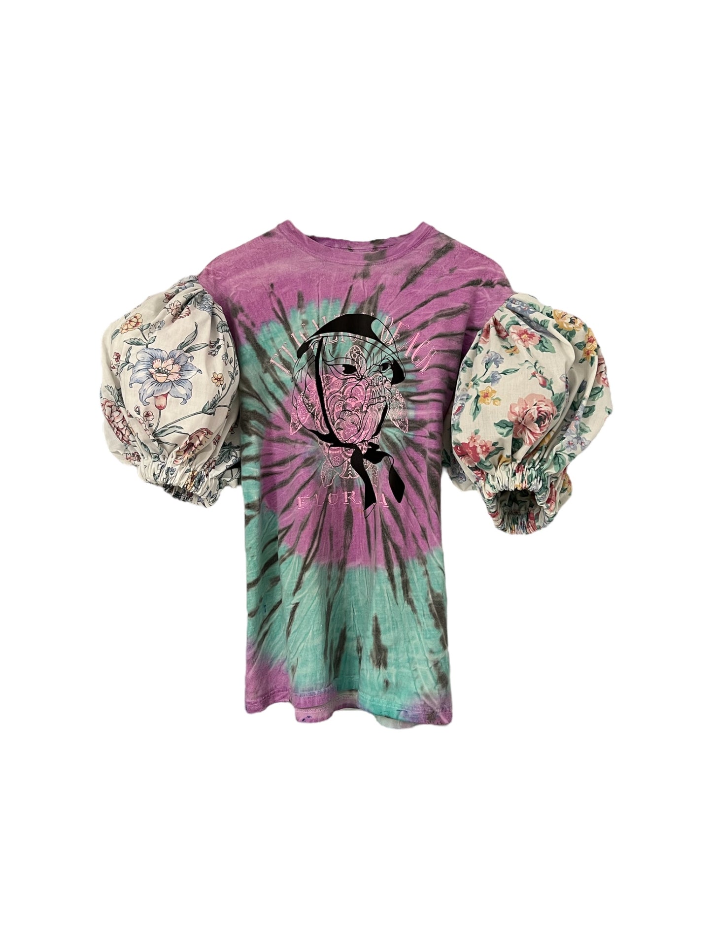 The puff tshirt in beach town loosey