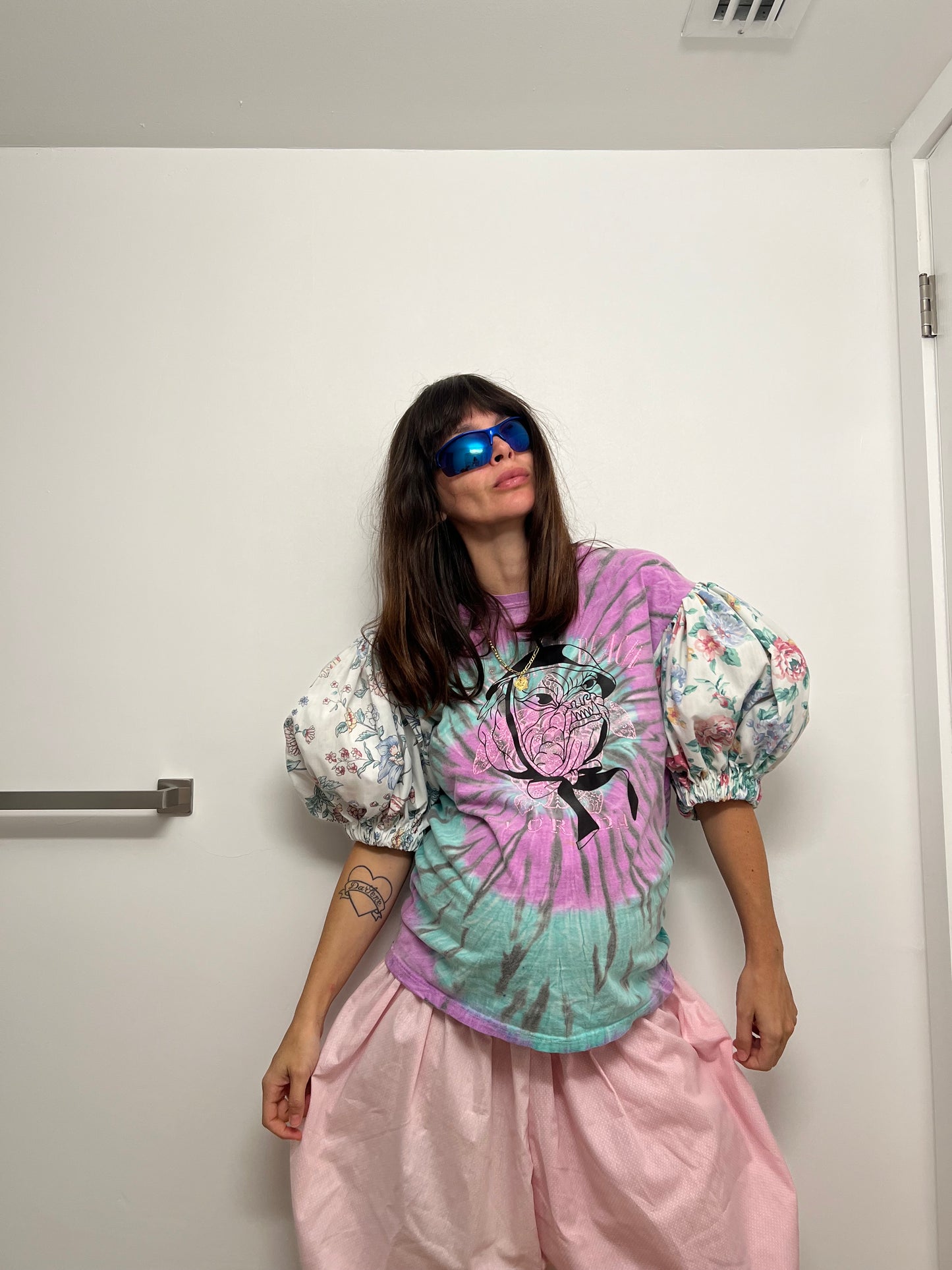 The puff tshirt in beach town loosey