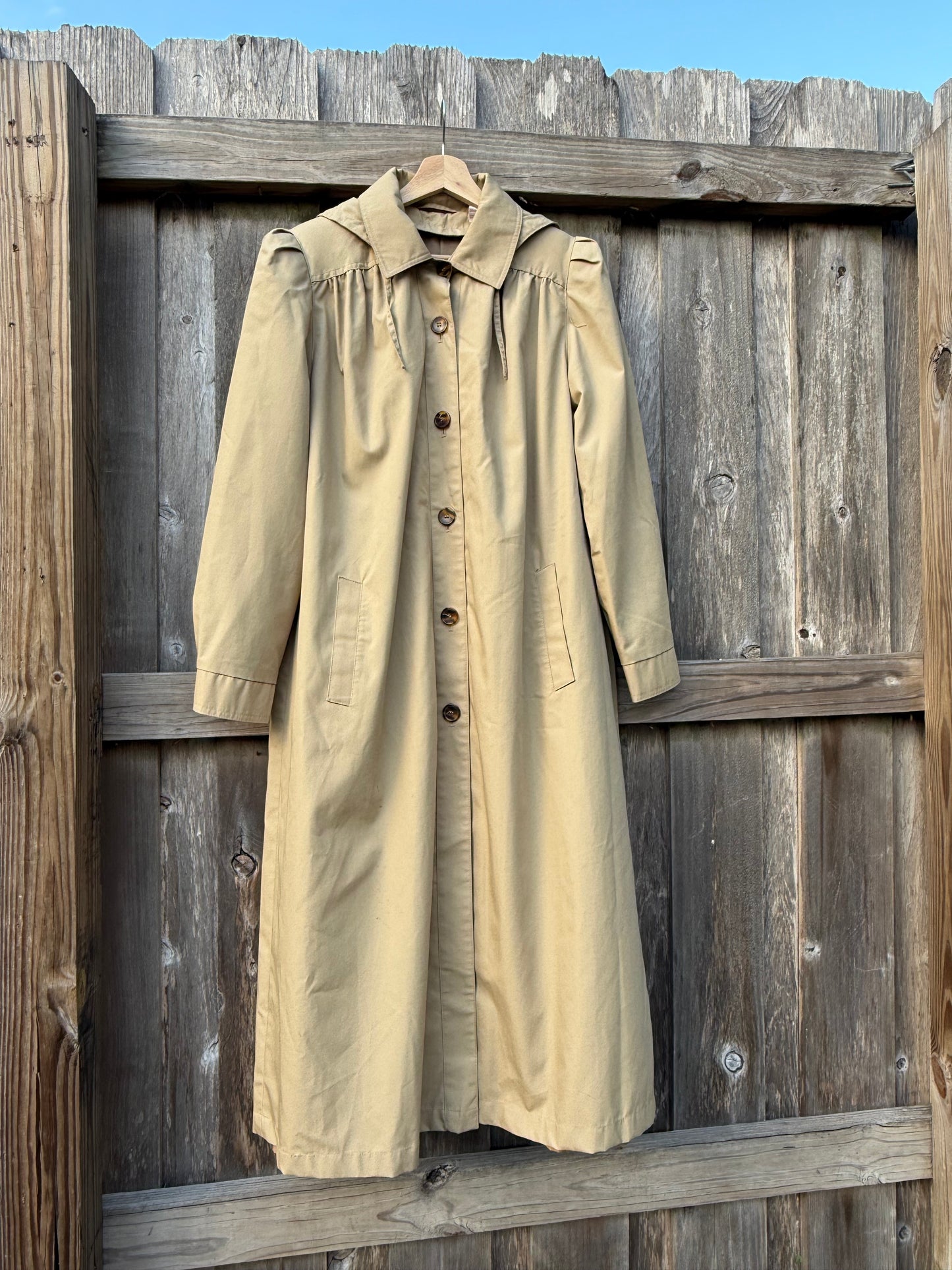 Vintage feminine trench coat
