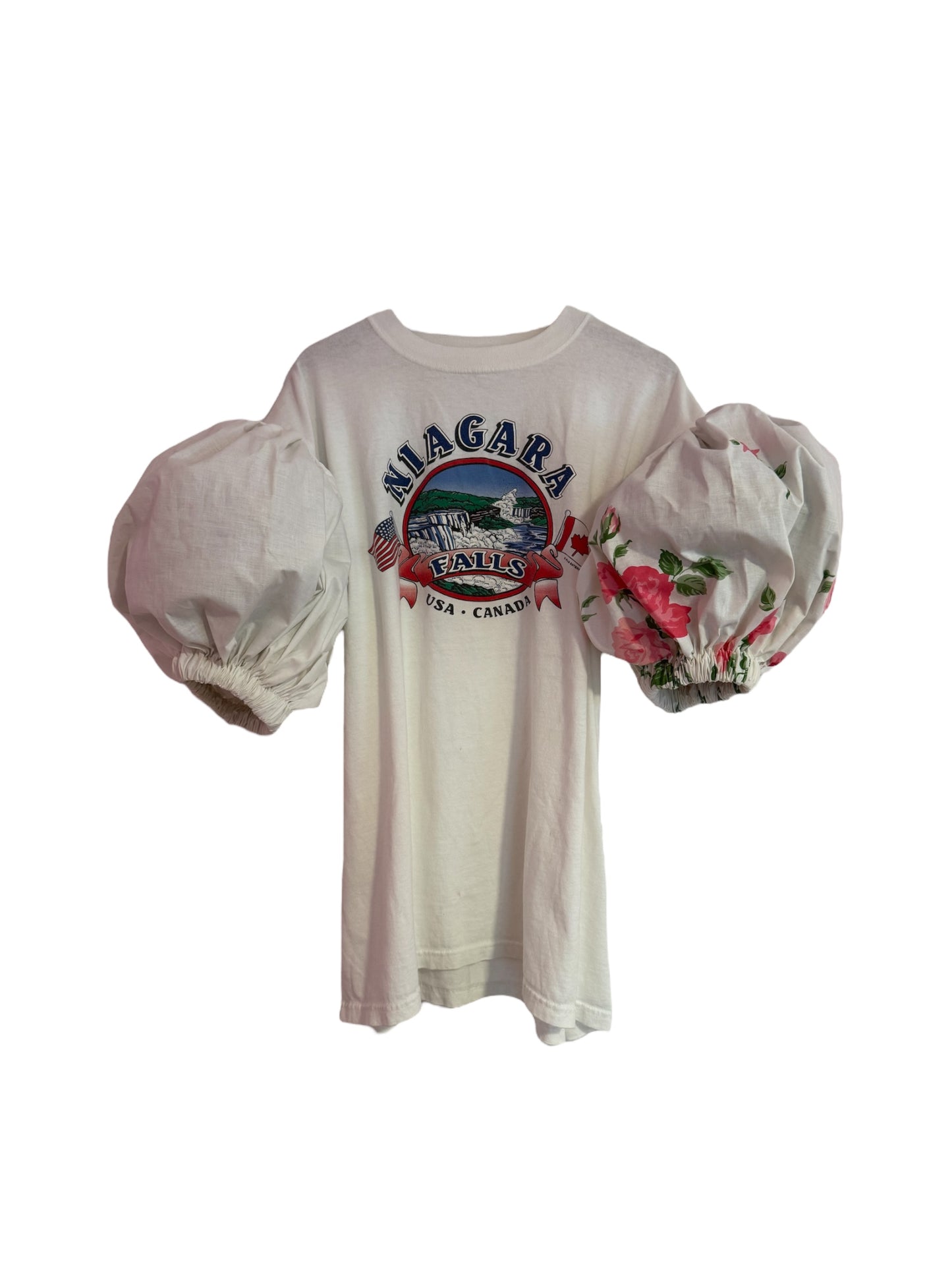 The puff tshirt in Niagara Falls