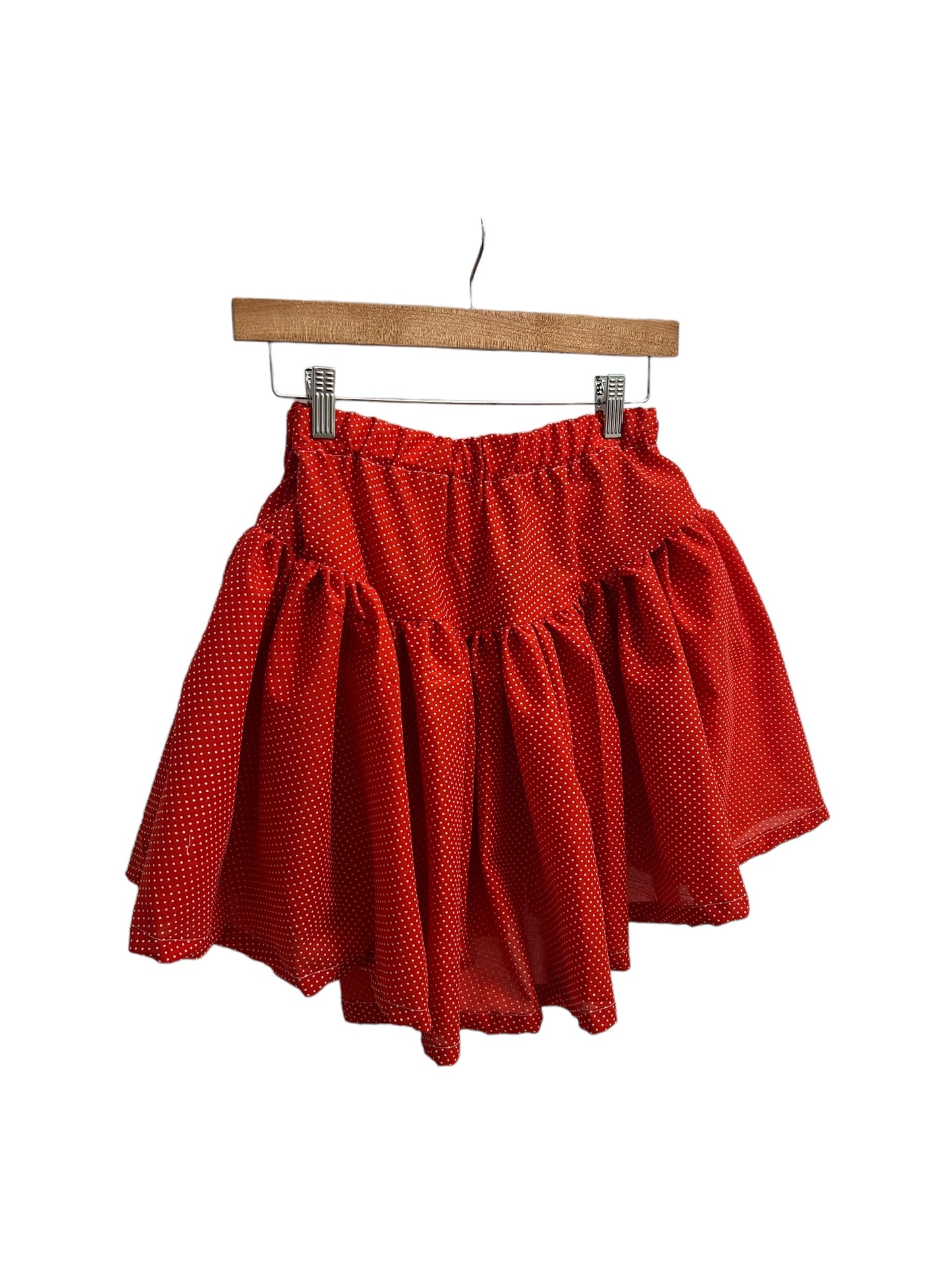 The summer skirt in Swiss dot