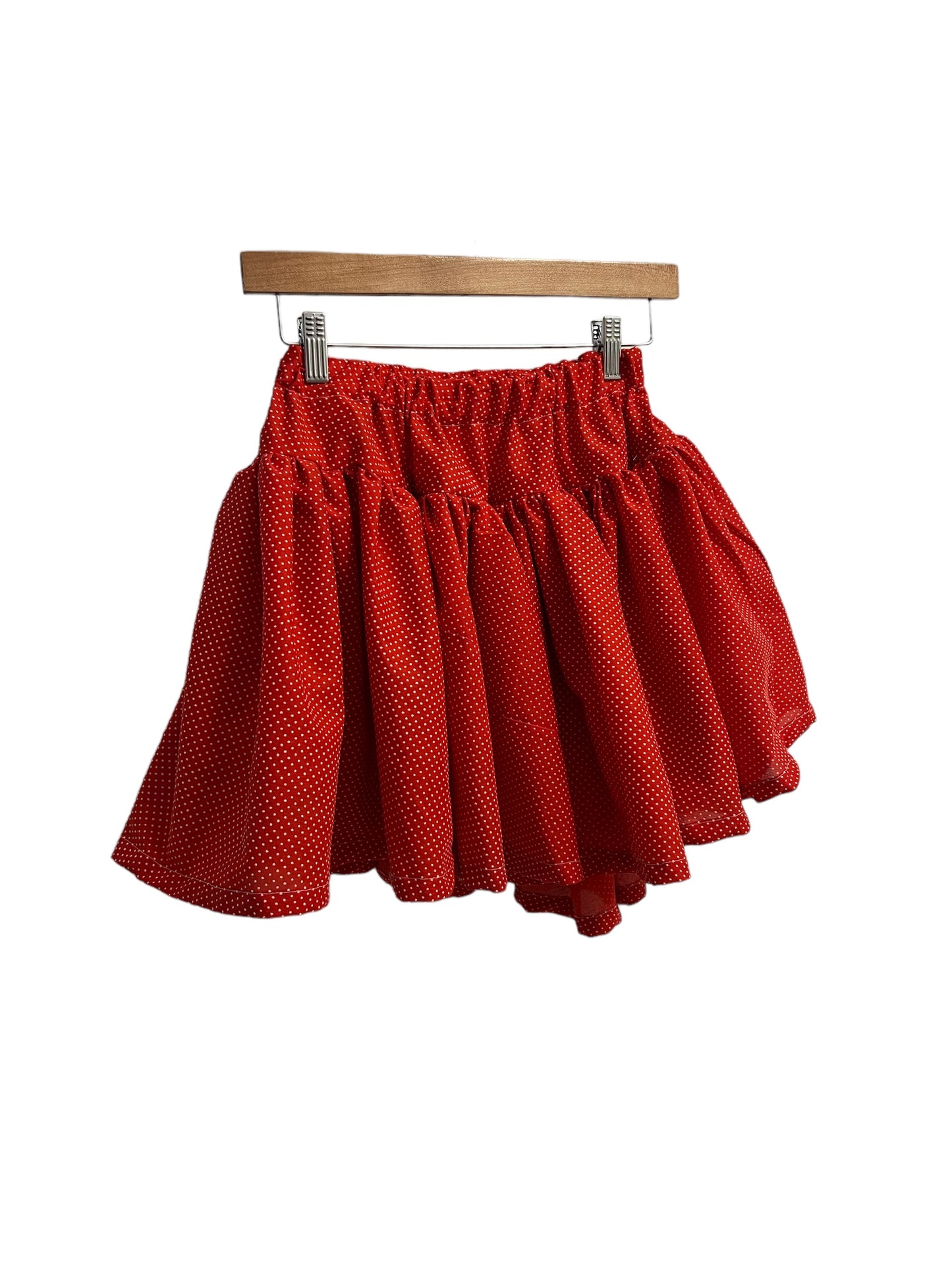 The summer skirt in Swiss dot